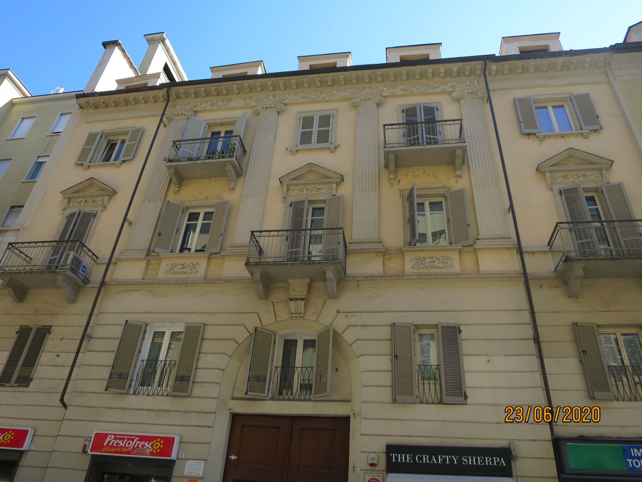 [Casa privata in via Mazzini, 27]