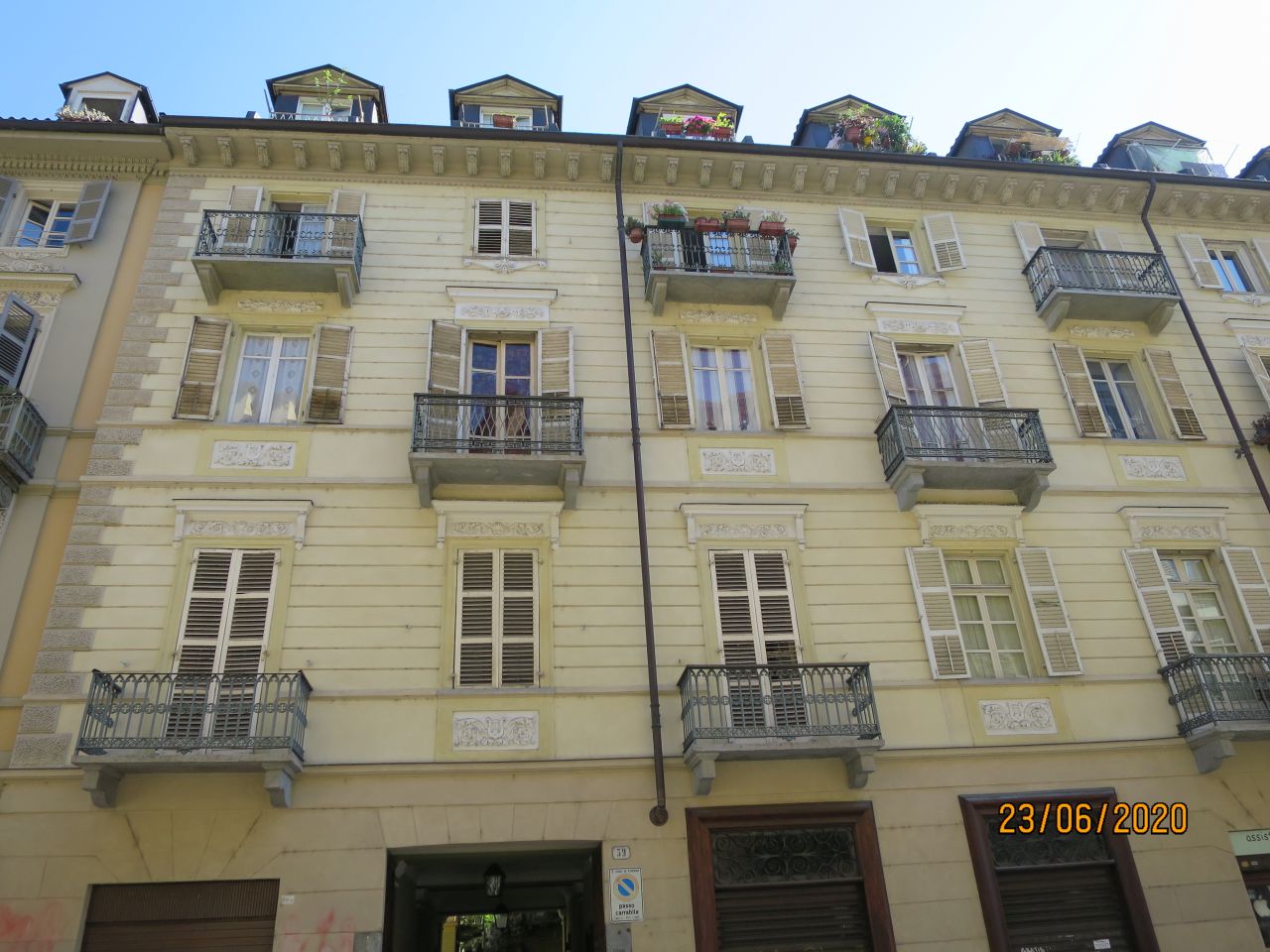 [Casa privata in via Mazzini, 39]