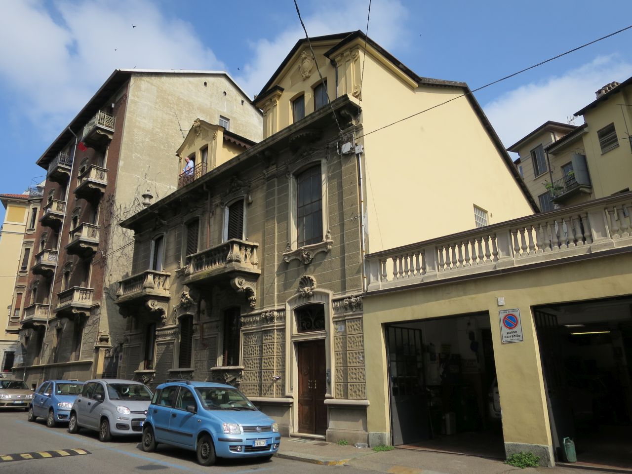 [Casa privata in via Migliara, 8]