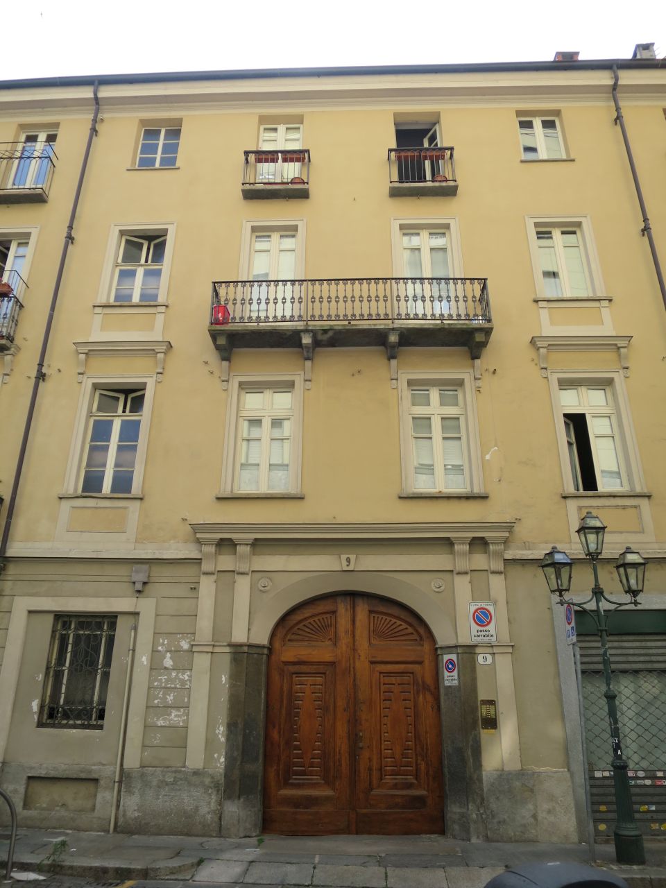 [Casa privata in via San Dalmazzo, 9]