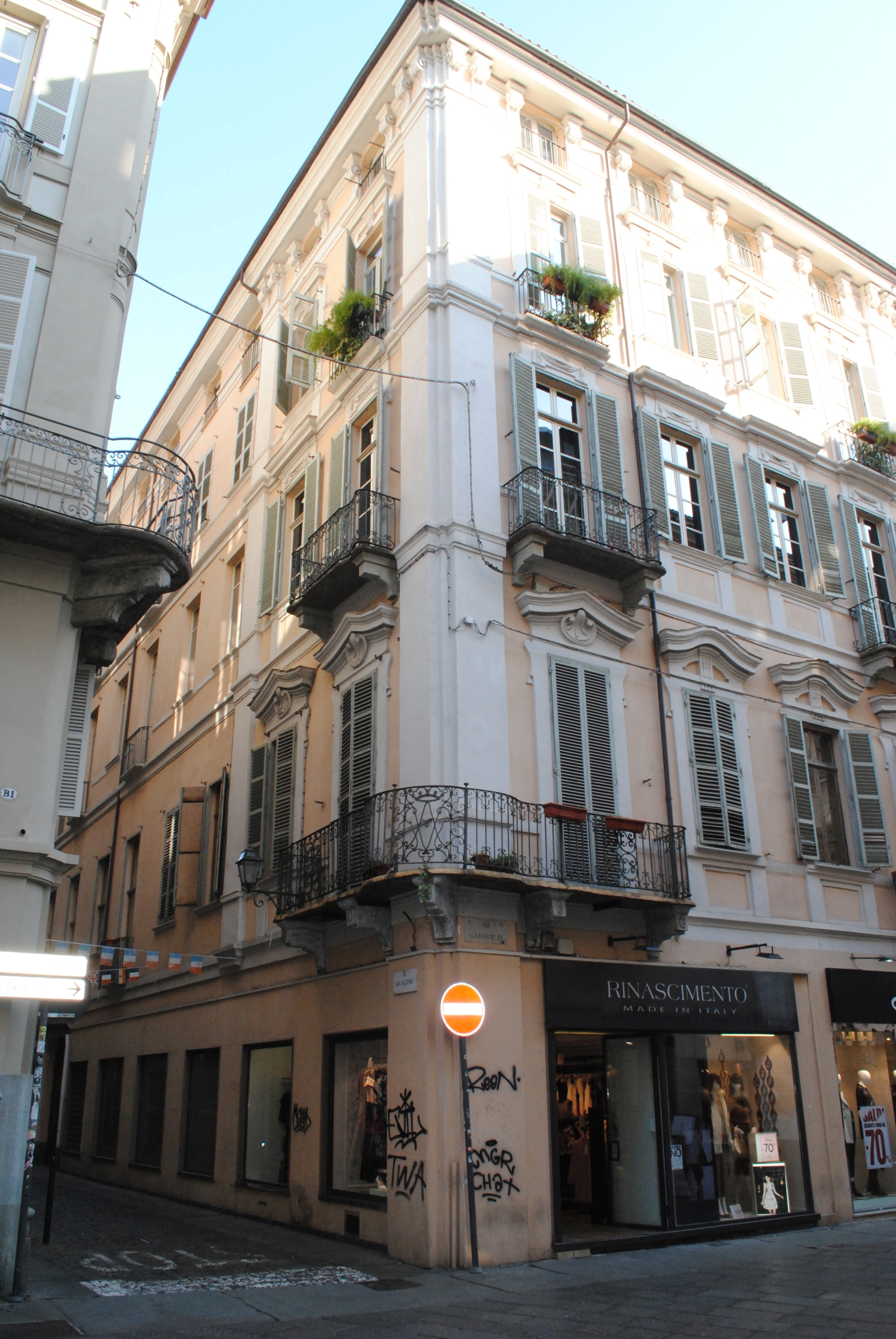 [Casa privata in via Sant'Agostino, 2]