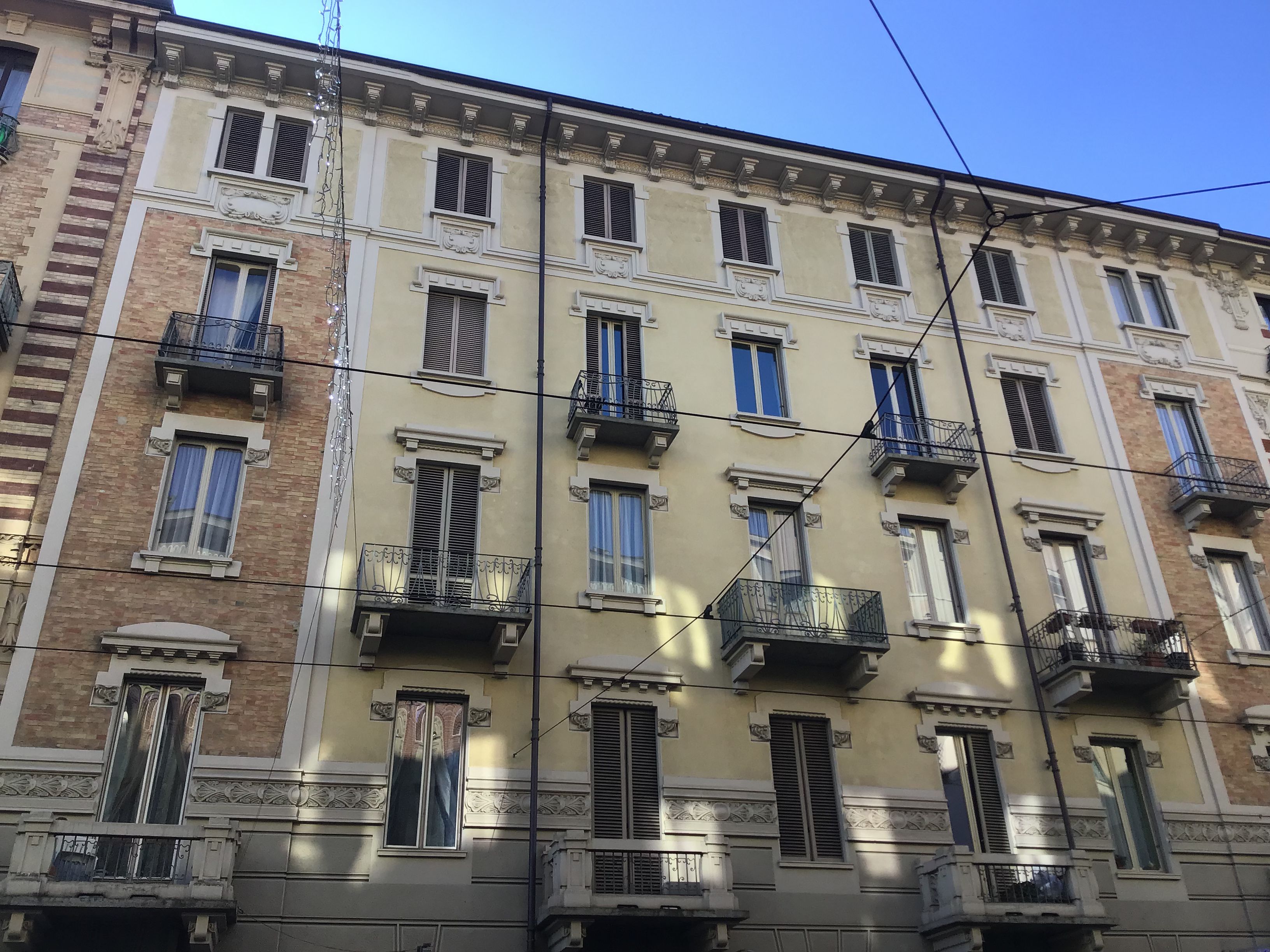 [Palazzo in Via Cibrario, 63]