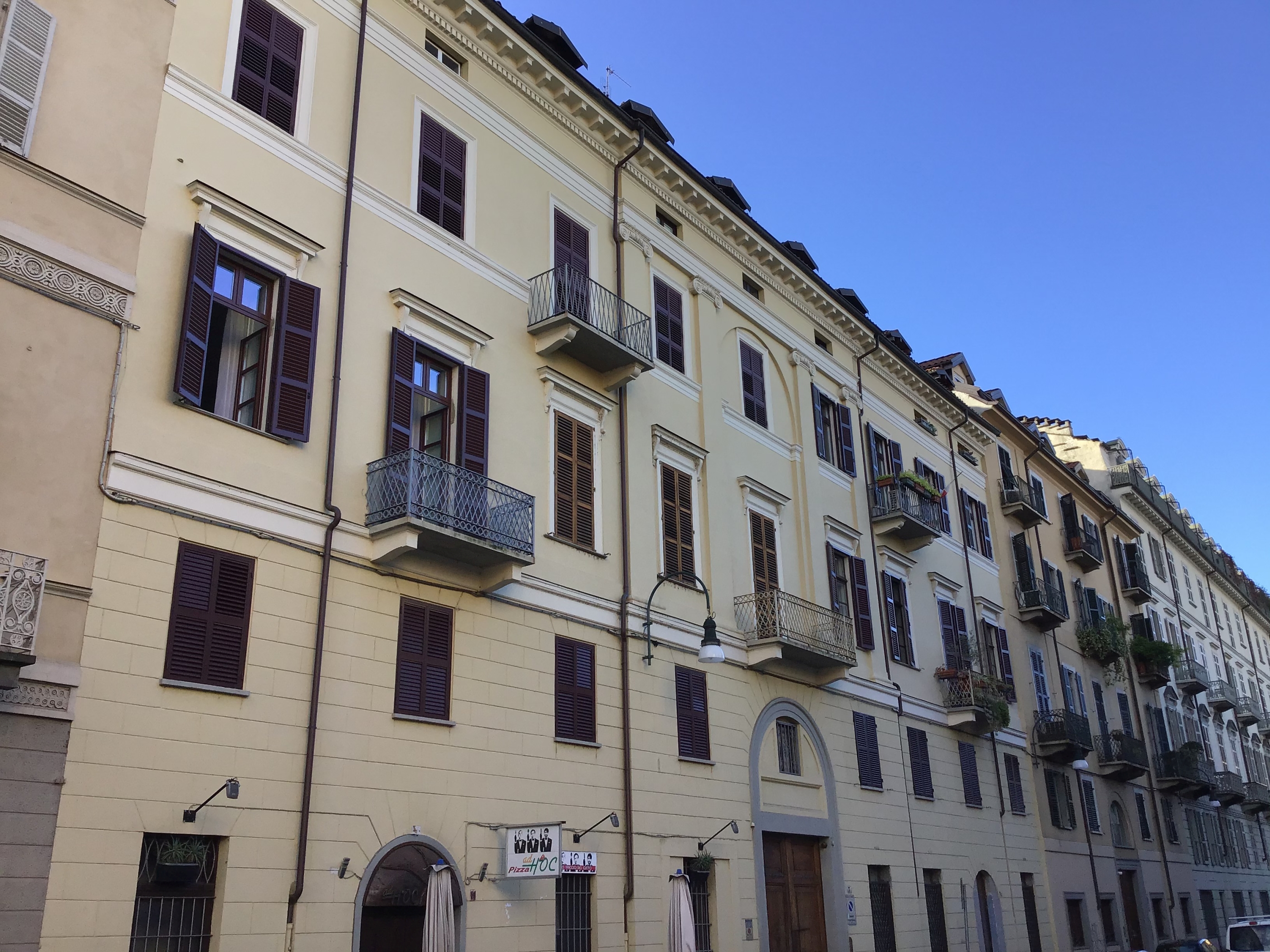 [Palazzo privato in Via Giovanni Plana, 7]