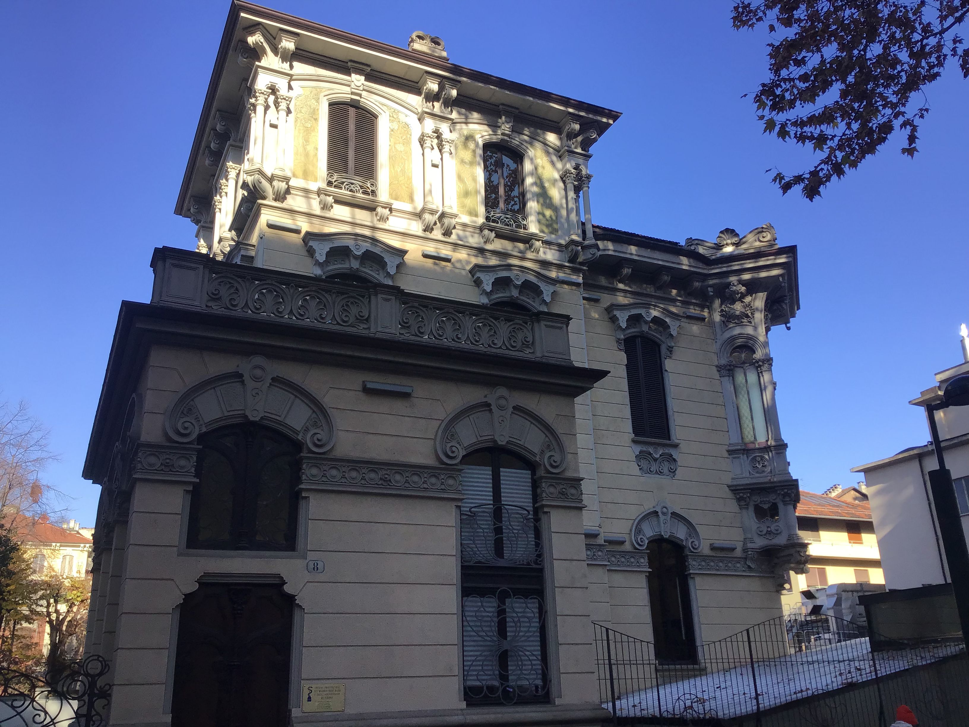 [Villino in Corso Francia, 8]