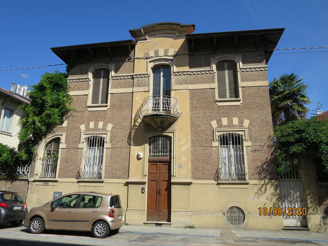 casa in via Moncalvo 41