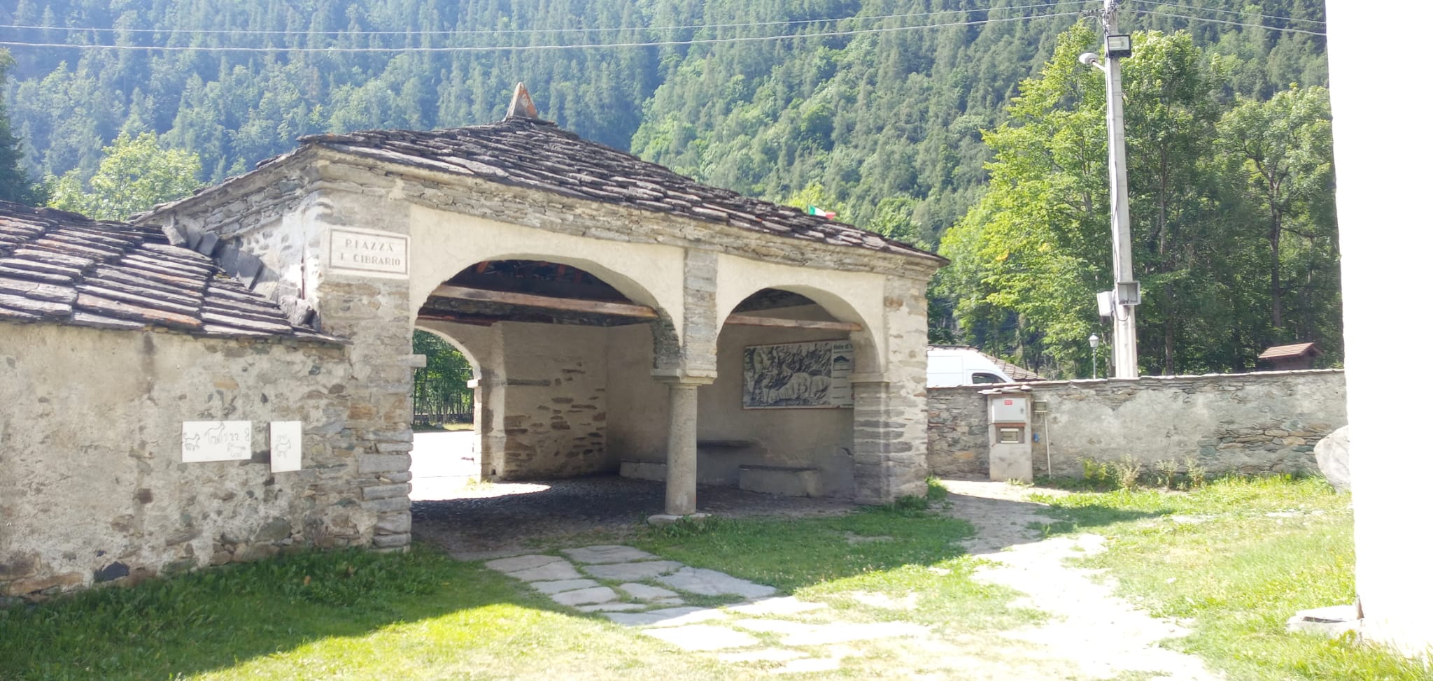 Portico detto dell'Ala