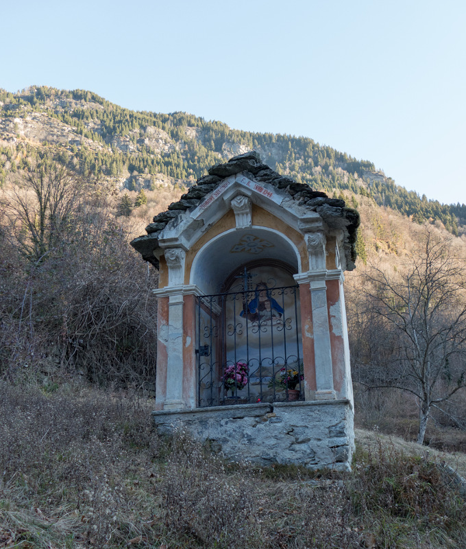 Pilone votivo famiglia Fioroni