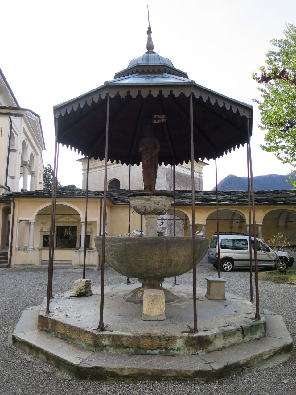 Fontana detta di Gesù Risorto