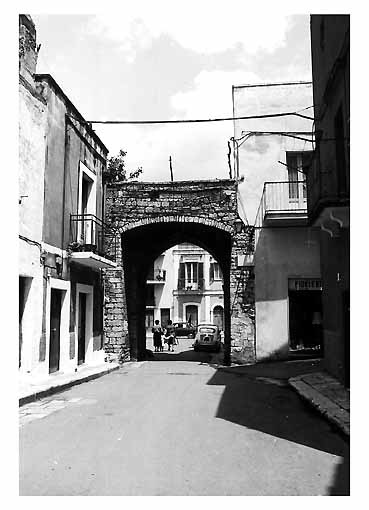PORTA URBICA DI S. PIETRO