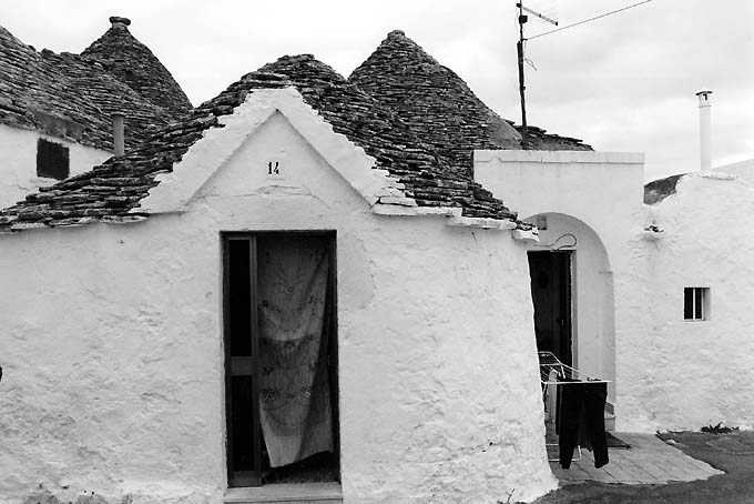 Trullo in via Duca degli Abruzzi, 14-16