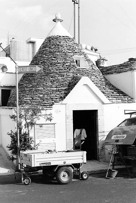 Trullo in via della Liberta', 44