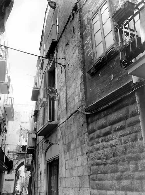 EDIFICIO in VIA DEL CARMINE, 21/22