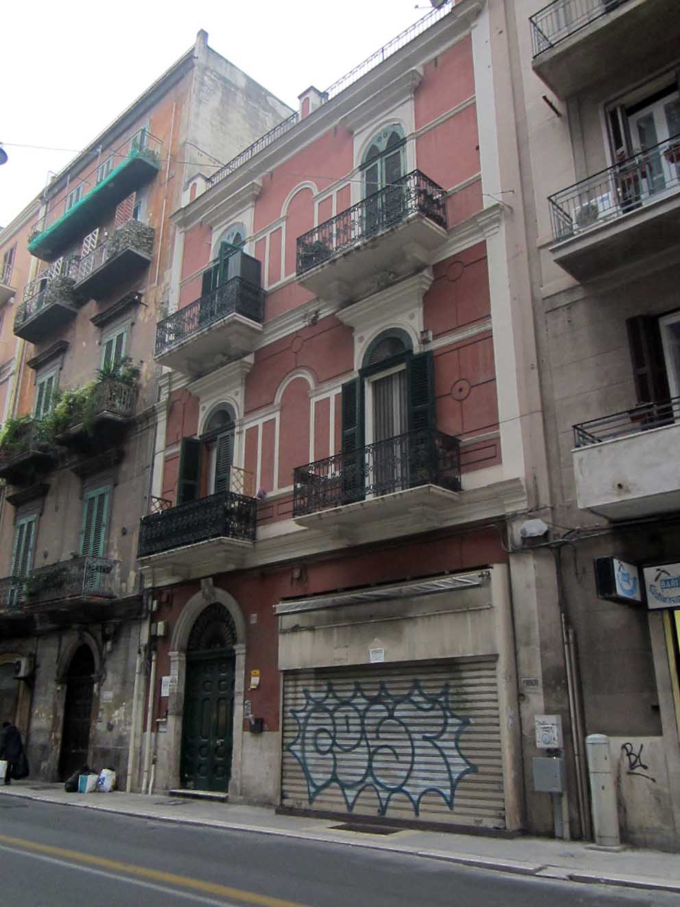 [Edificio in Via Quintino Sella, 199-201]