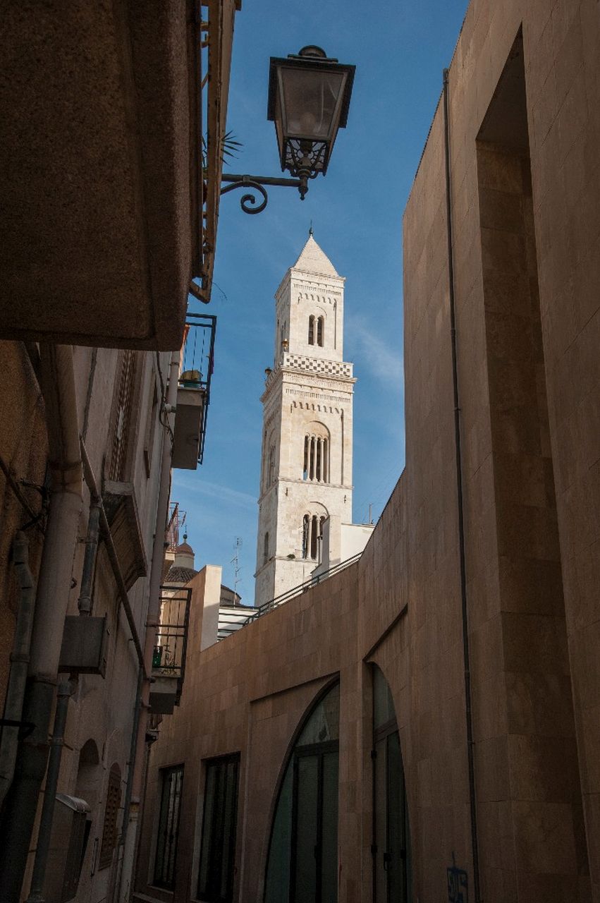 centro storico, difensivo, a scacchiera, Modugno
