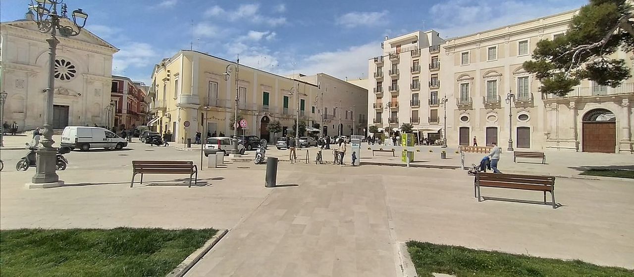 centro storico, portuale, difensivo, Mola di Bari