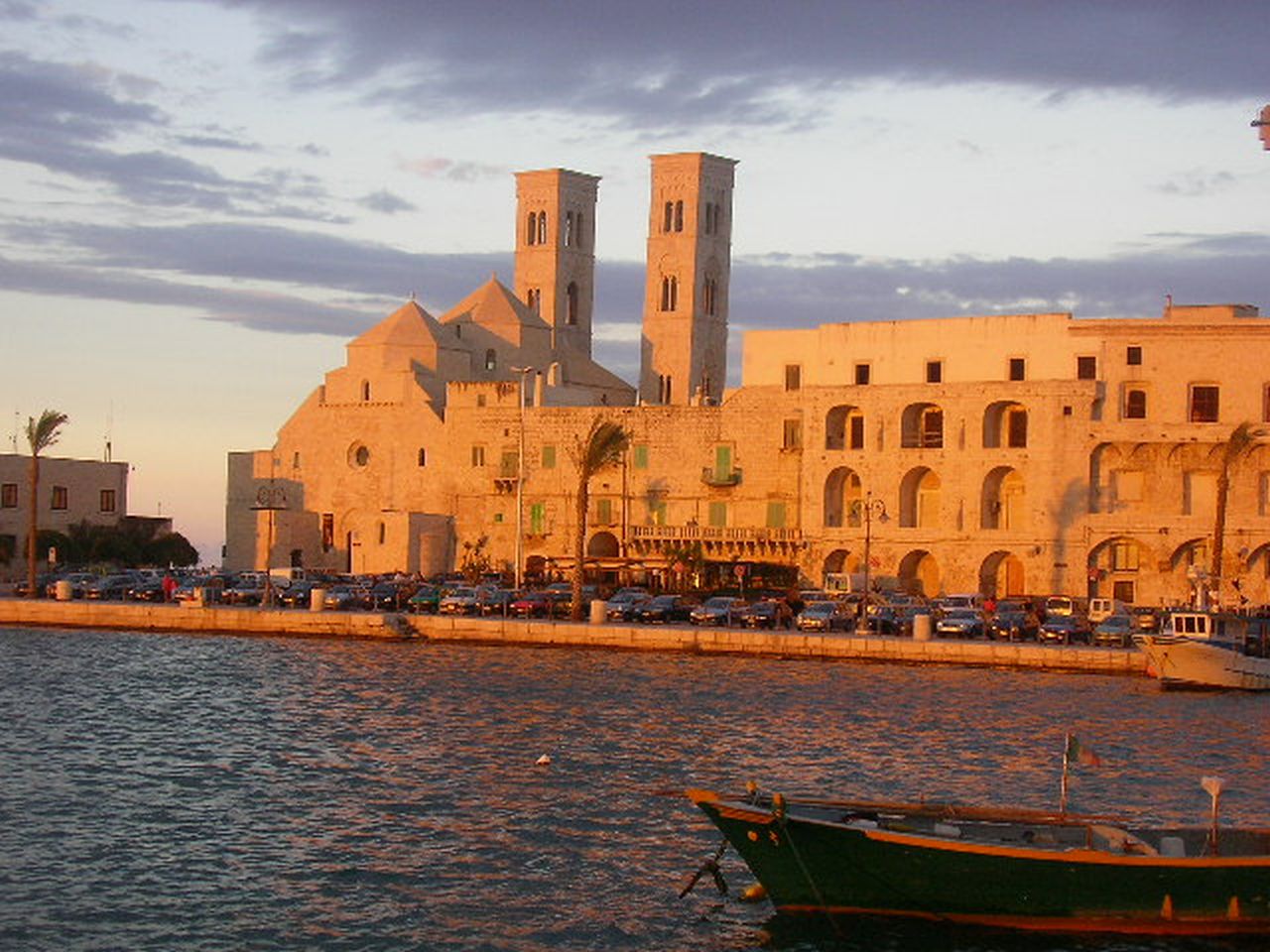 centro storico, costiero, religioso, Molfetta
