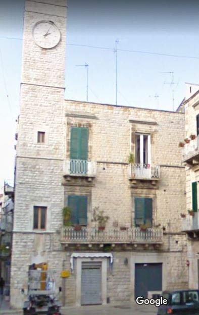[Palazzo privato in Piazza Giuseppe Garibaldi, 1, 2]