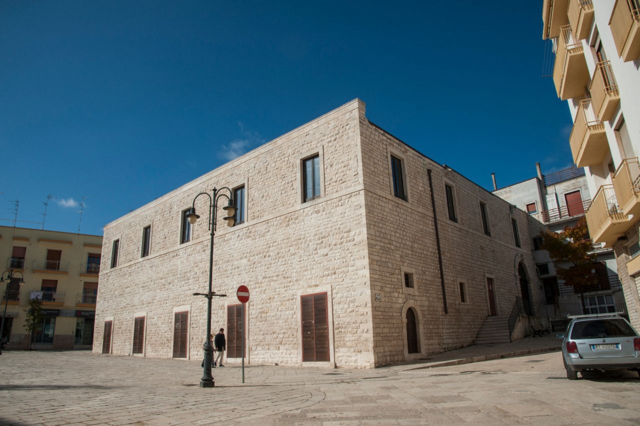 centro storico, collinare, religioso, difensivo, Santeramo in Colle, Sancti Erasmi , Castrum Sancti Herasmi