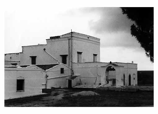 MASSERIA PETRONE