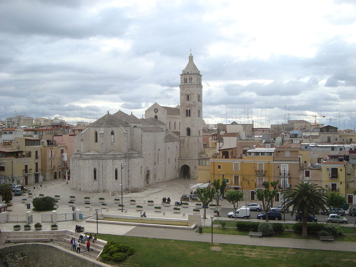 centro storico, di pianura, costiero, Barletta, Bardulos , Barduli , Baruli , Barulum , Varolum o Varletum , Varrétt , Bàrolo