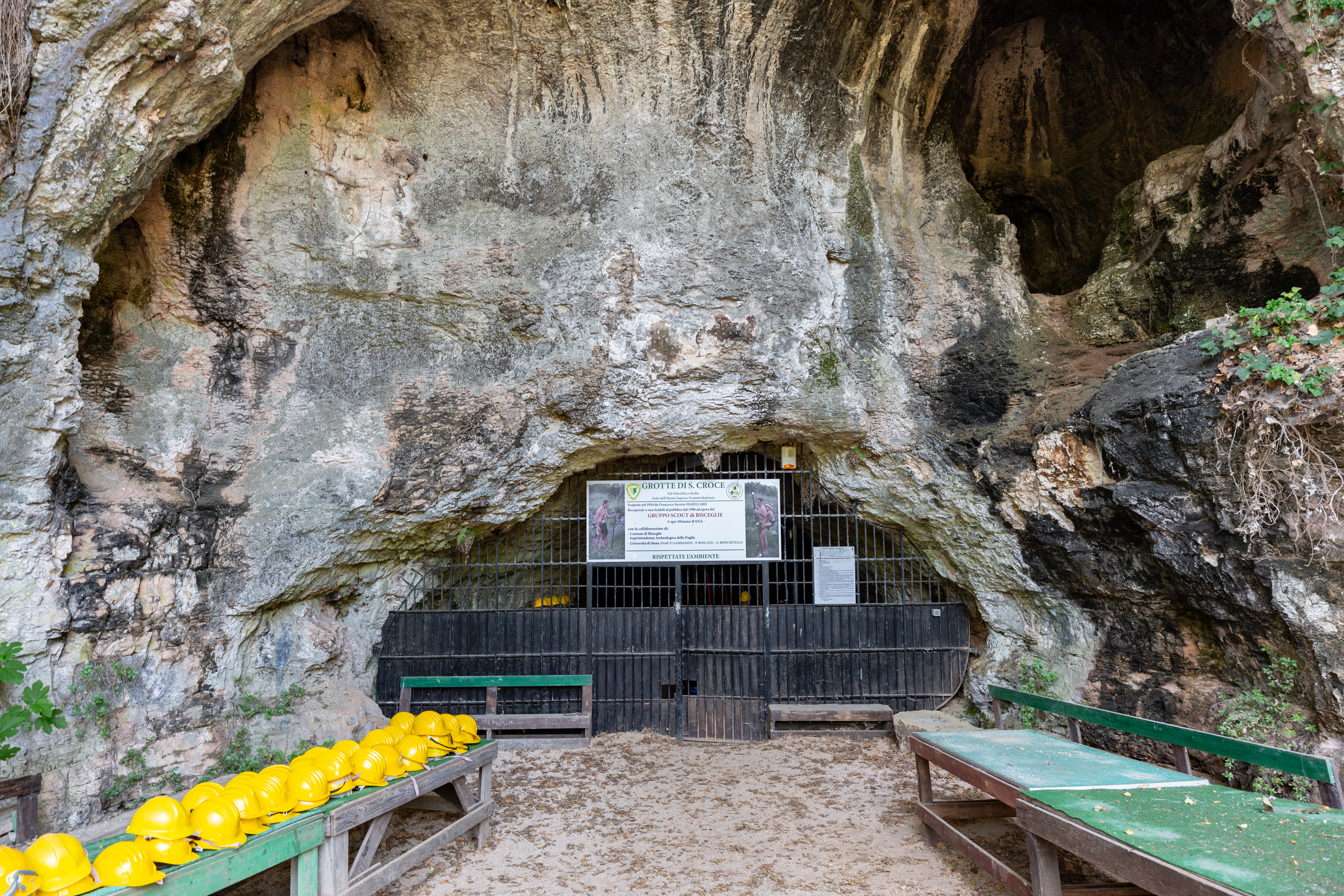 giacimento in cavità naturale, frequentazione antropica, Grotta Santa Croce