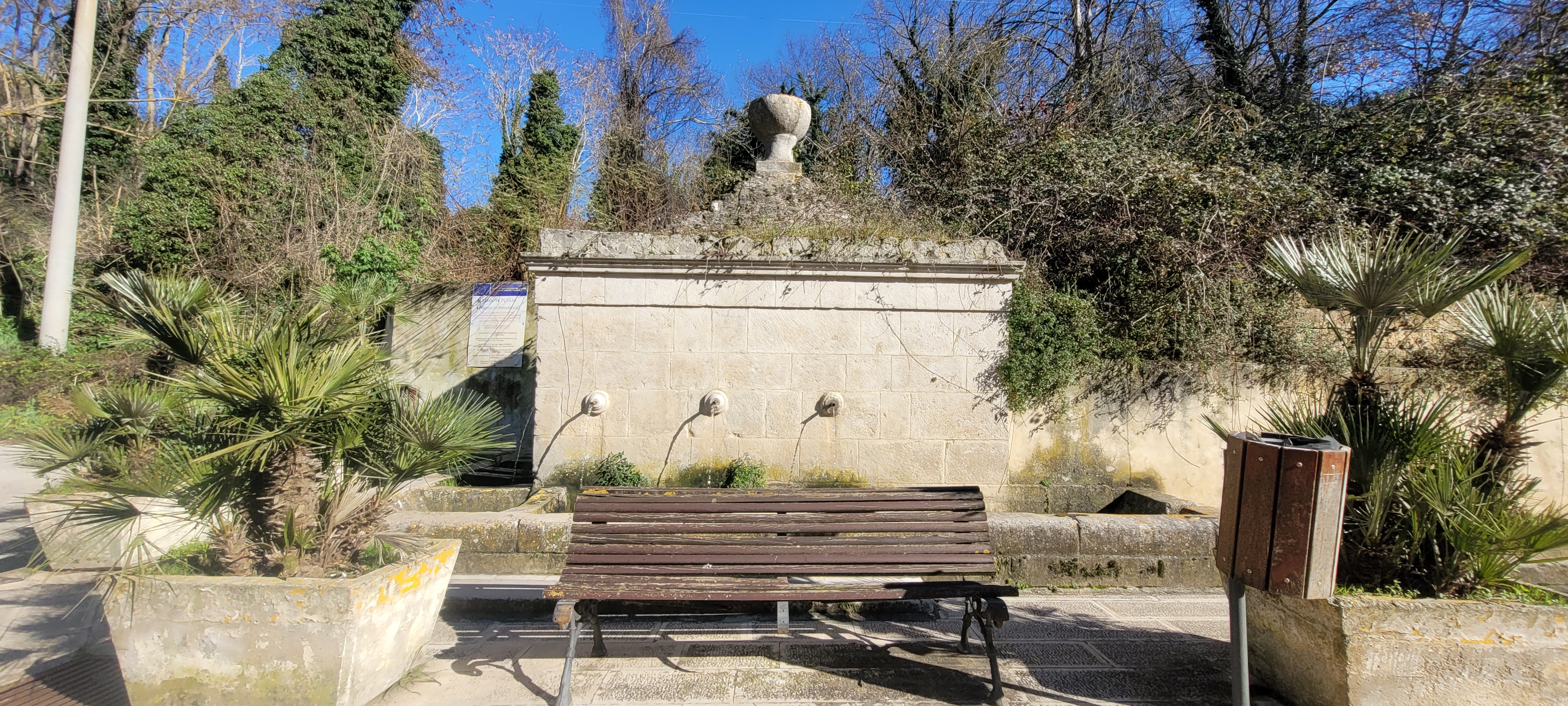 Fontana Dirolla