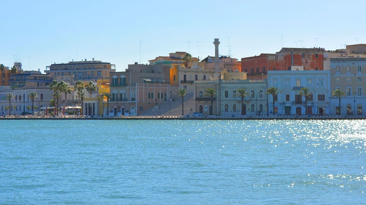 centro storico, portuale, agricolo, commerciale, produttivo, Brindisi