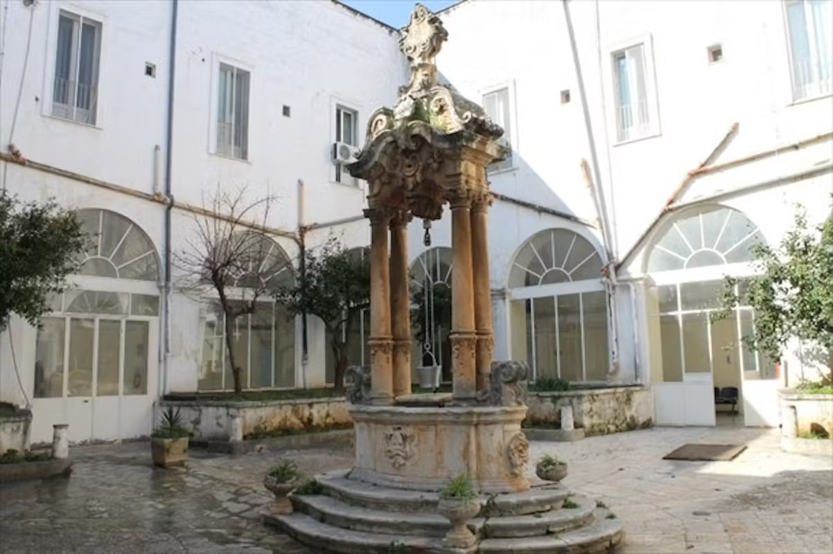 pozzo, Pozzo dell'Ospedale civile