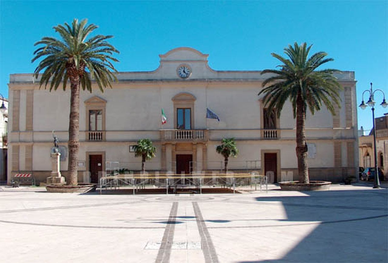 centro storico, di pianura, collinare, difensivo, Villa Castelli, Li Castelli , Monte Castello