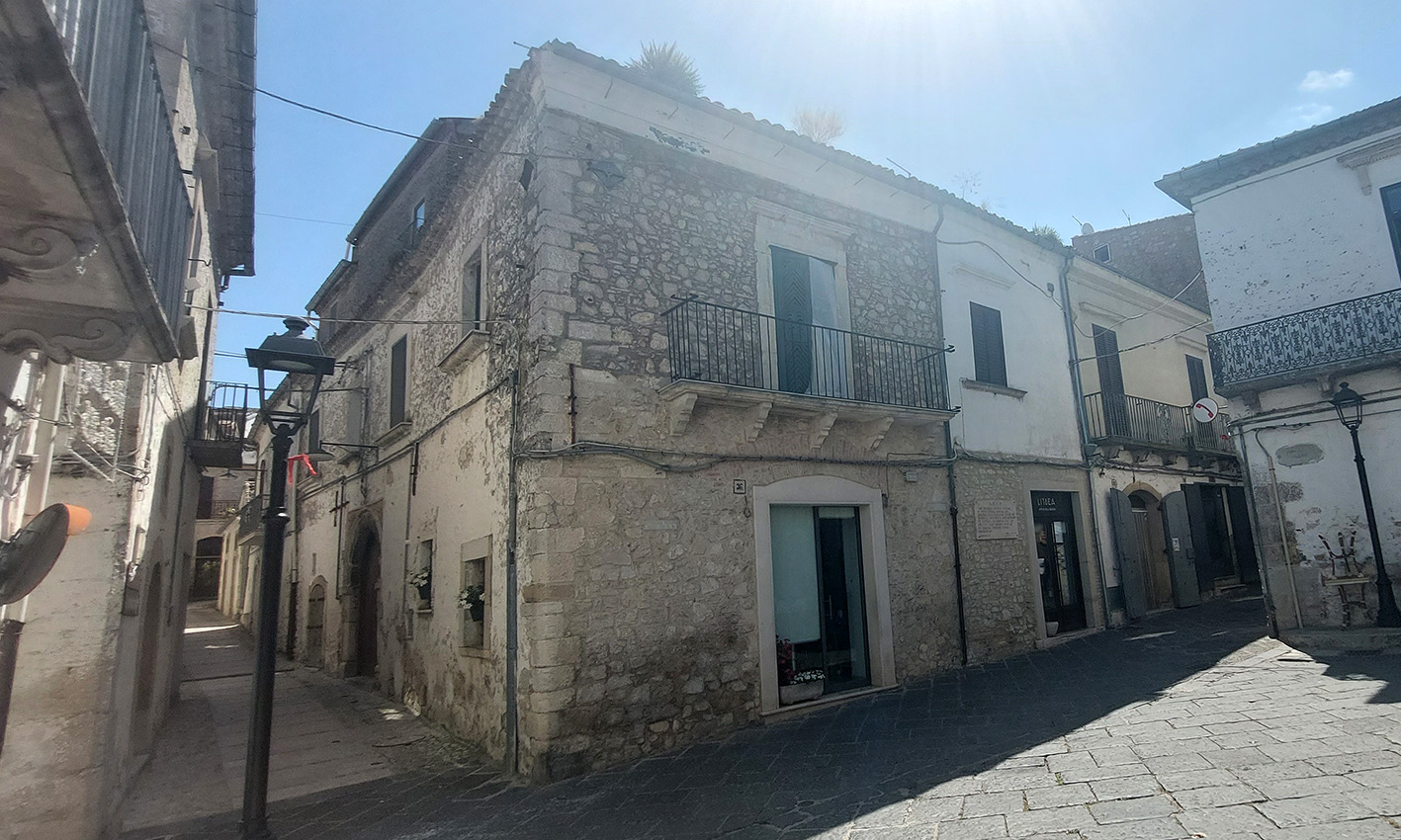 [Palazzo in Via San Domenico, 2]