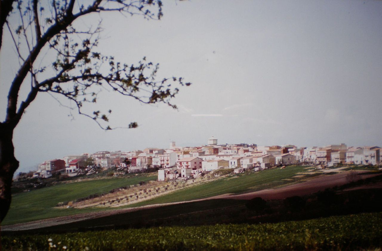 centro storico, collinare, agricolo, Castelluccio dei Sauri