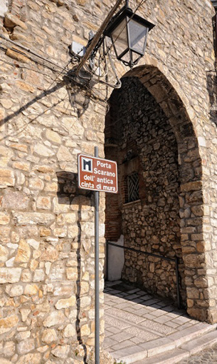 Porta Scarano
