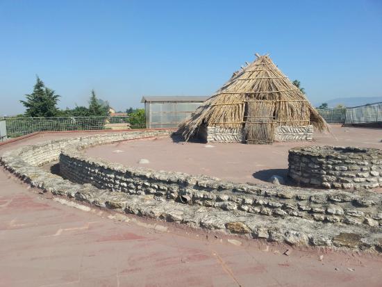 insediamento, villaggio, Area Archeologica di Passo di Corvo