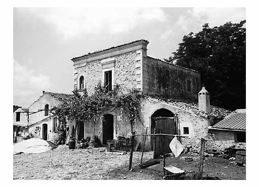 MASSERIA AZZARONE