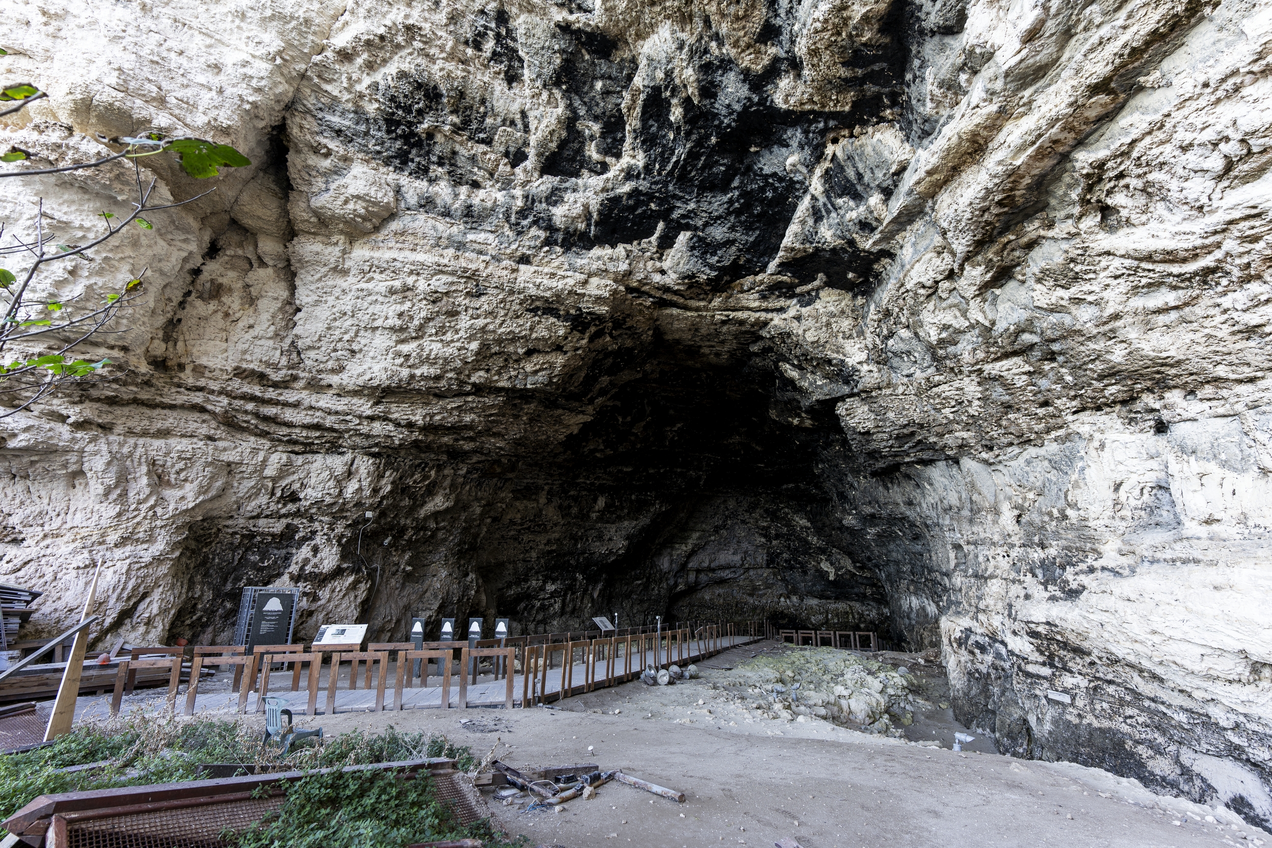 giacimento in cavità naturale, deposizione funeraria, Grotta di Manaccora