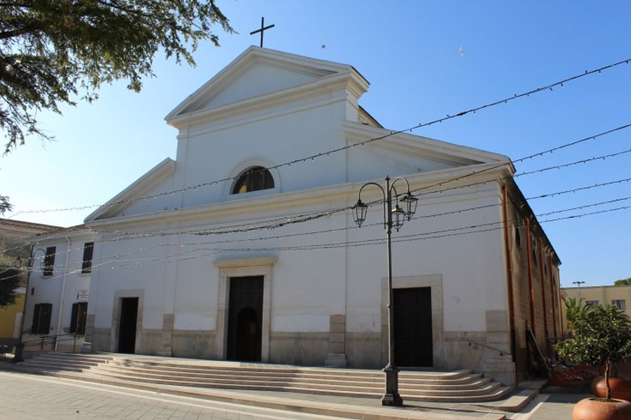 centro storico, spontaneo, a scacchiera, Stornara