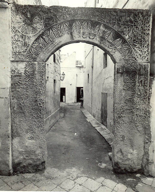 Arco dei Lucchetti