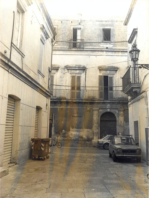 Casa palazzata Moresco, poi Nicolini