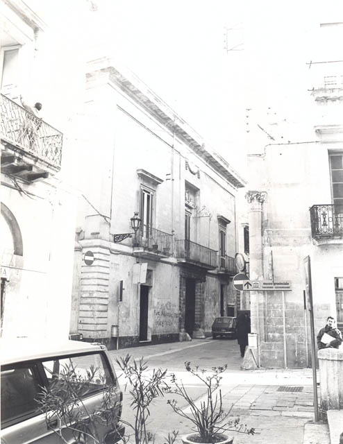 Casa palazzata Tondo, poi Giurgola
