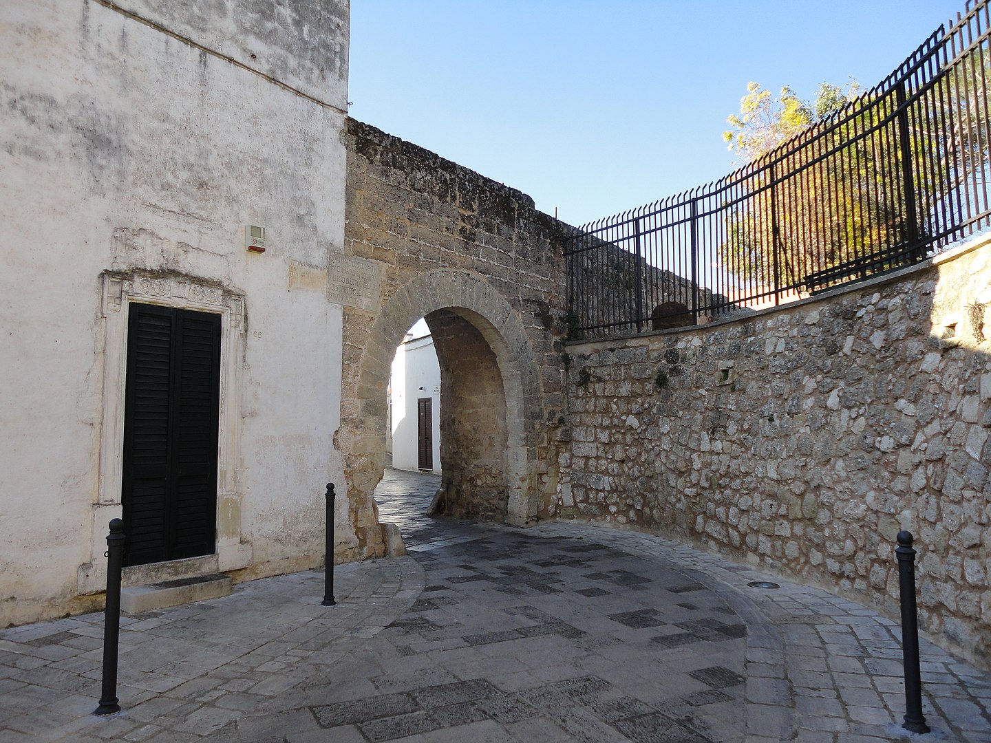 centro storico, di pianura, Sternatia