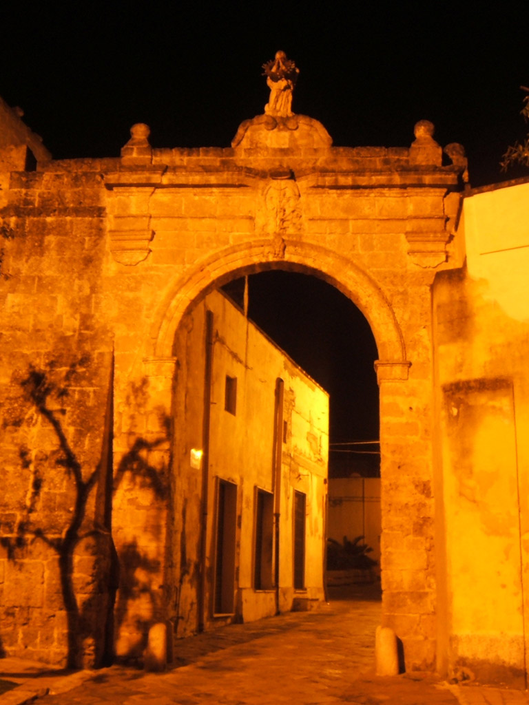 centro storico, di pianura, Veglie