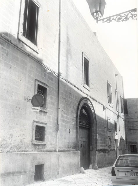 Arnò