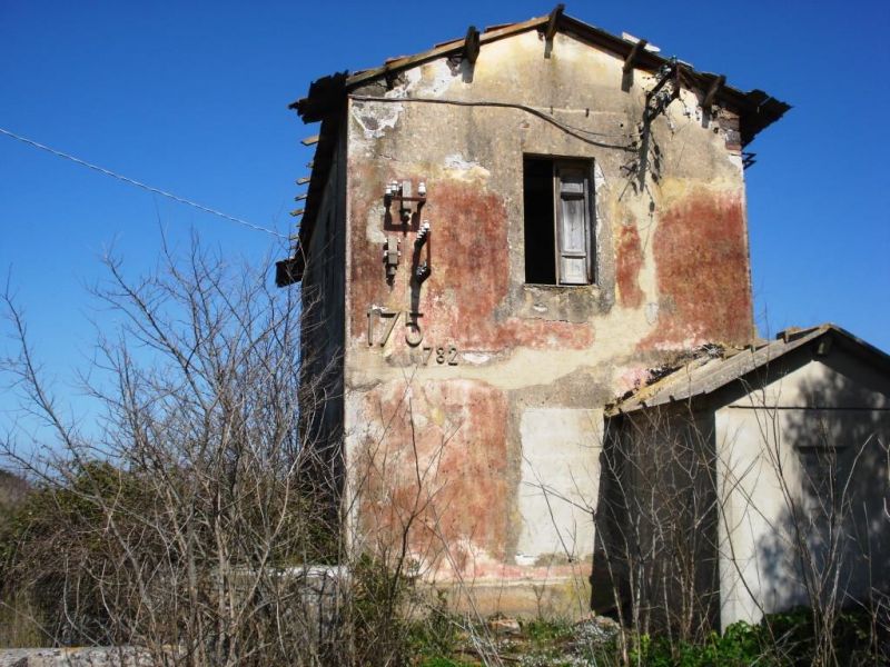 Casa cantoniera km. 175+782