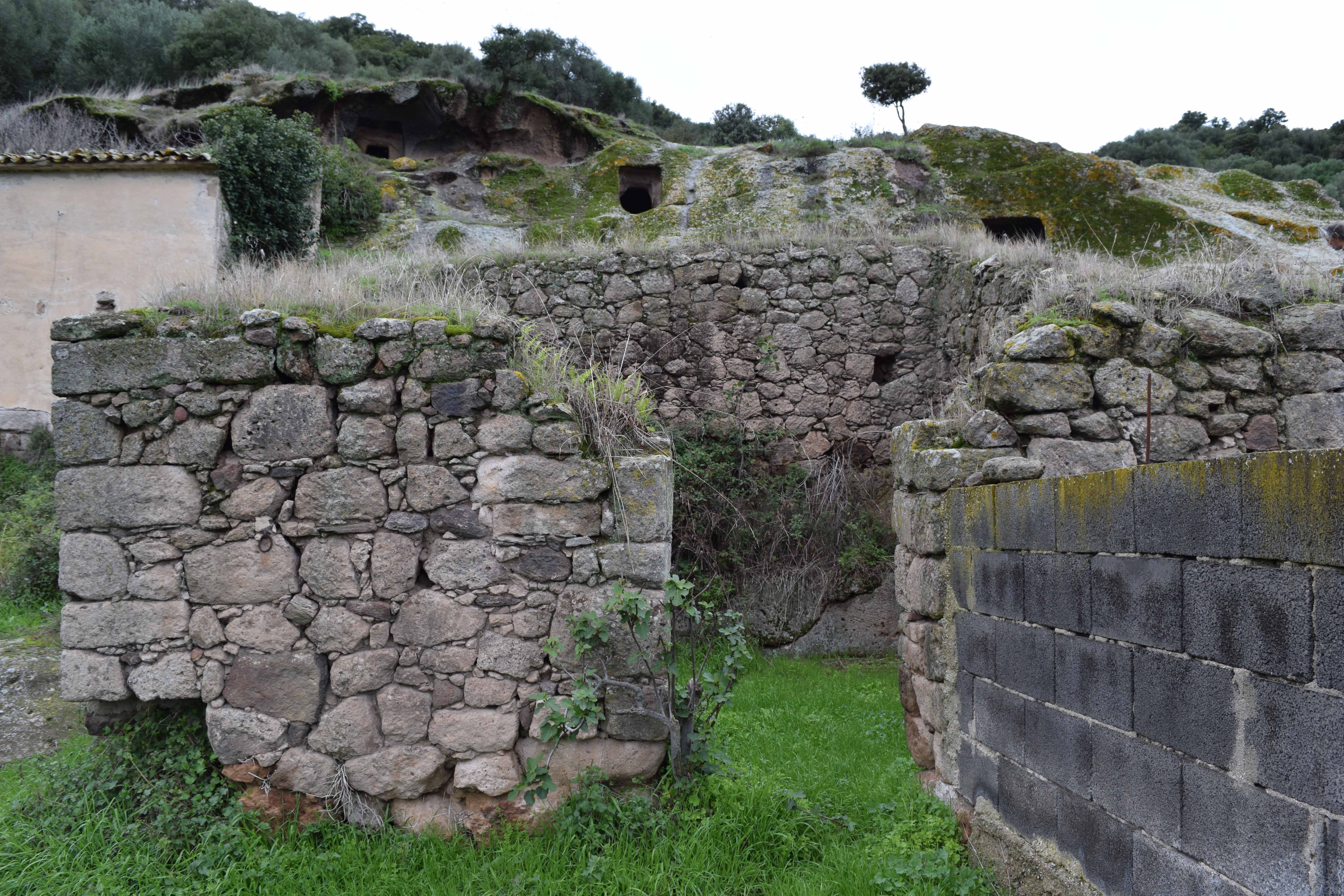 Case nella roccia