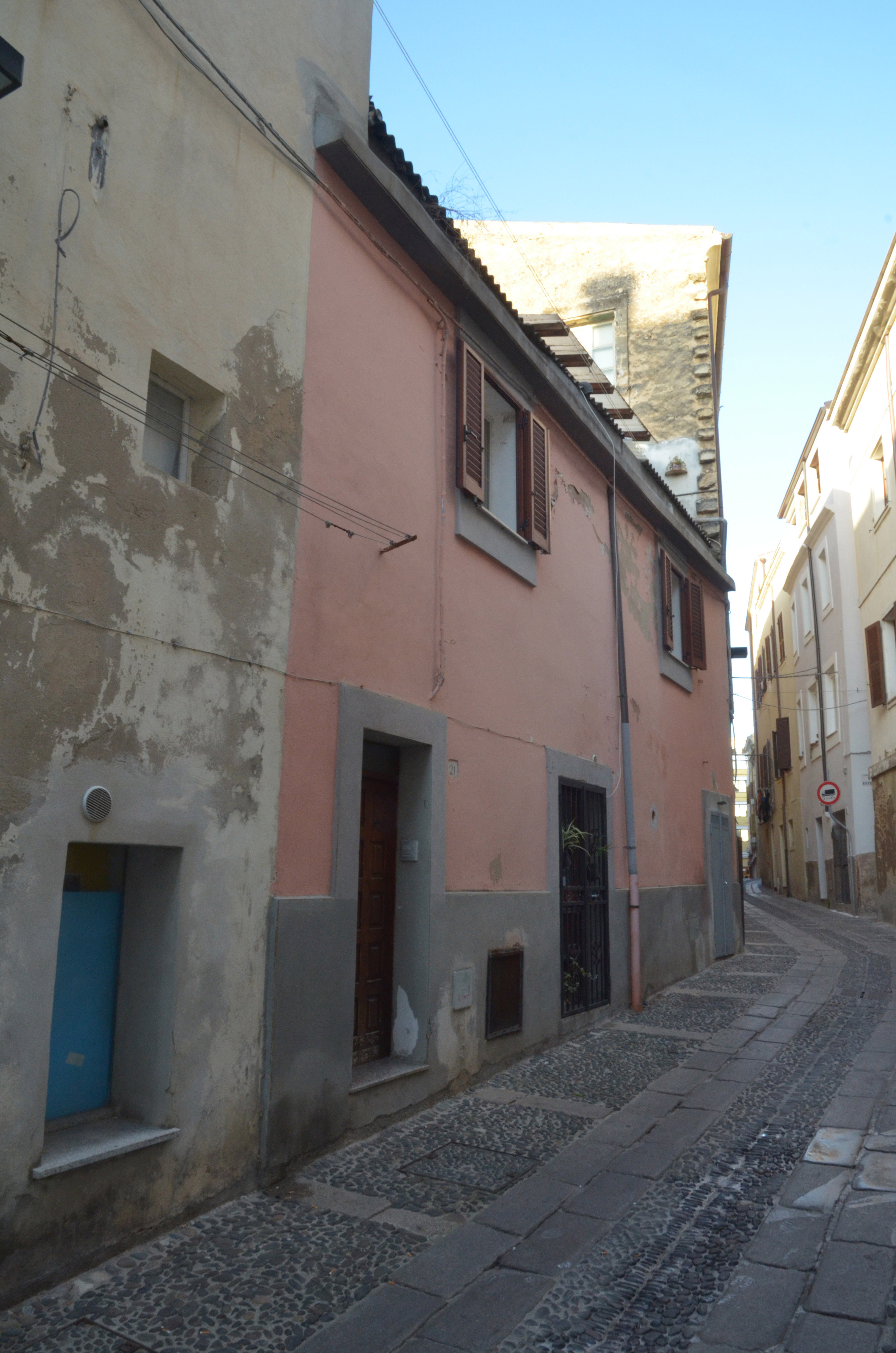 Edificio in via Canopolo 15-19-21