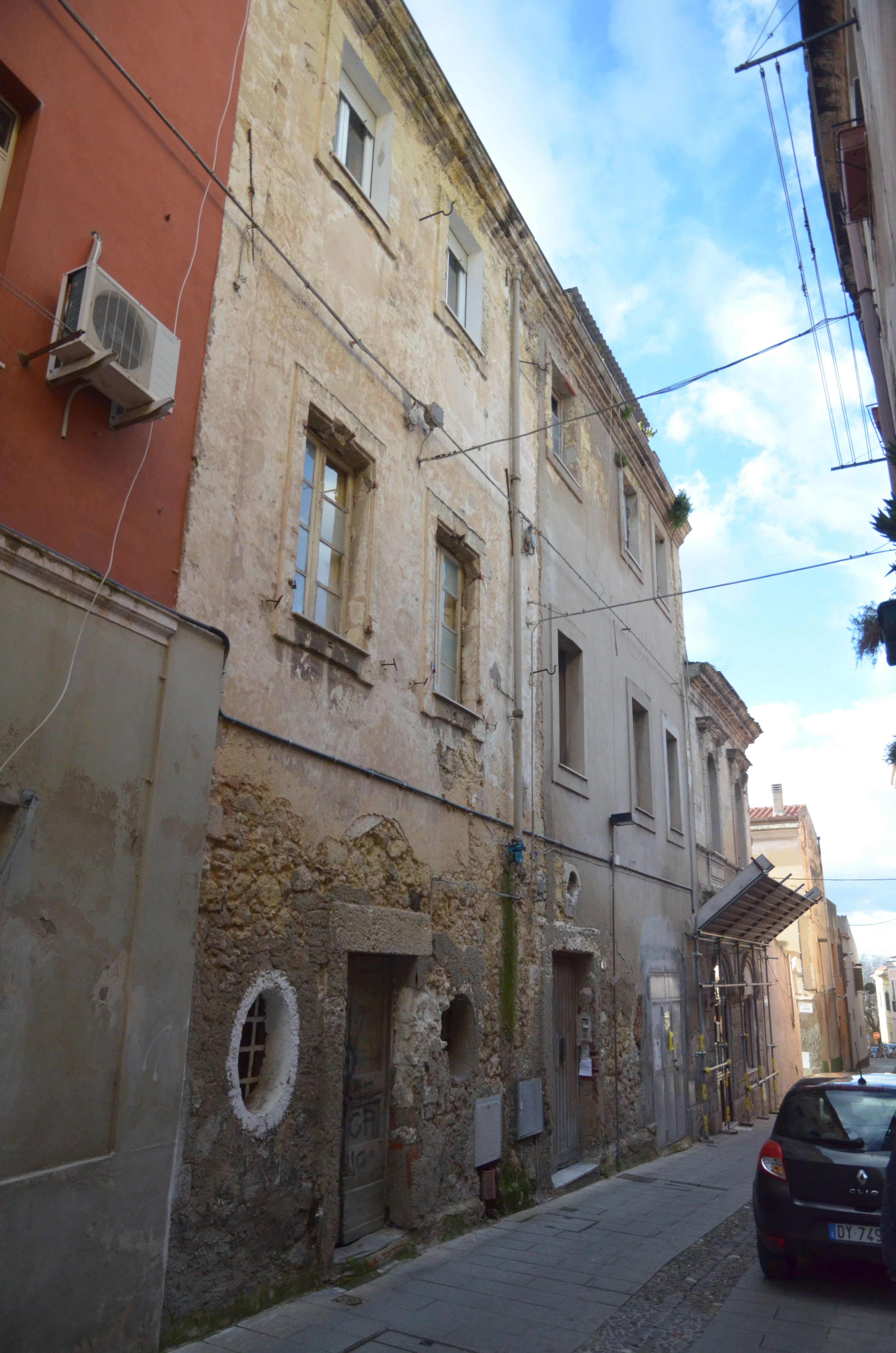 Immobile in via Maddalenedda n.8b-10-10b-10a