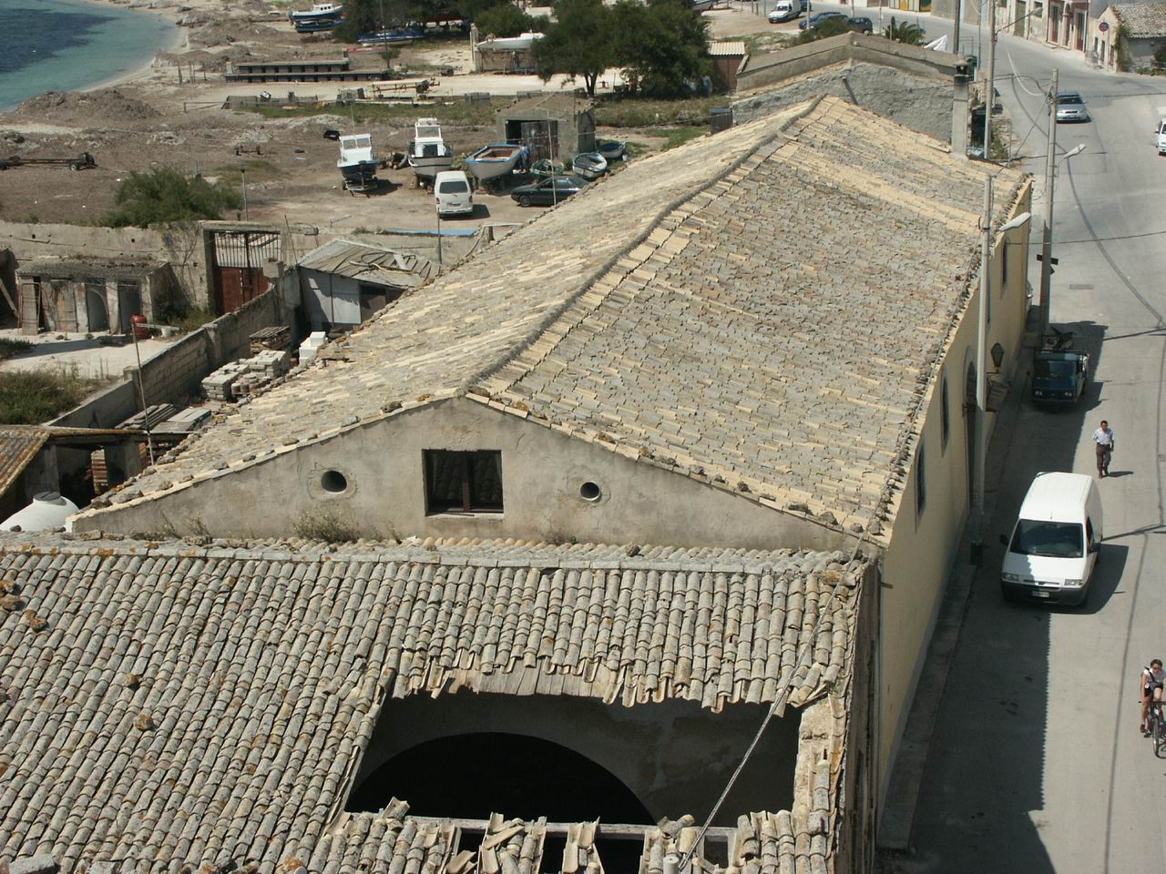 edificio, di servizio