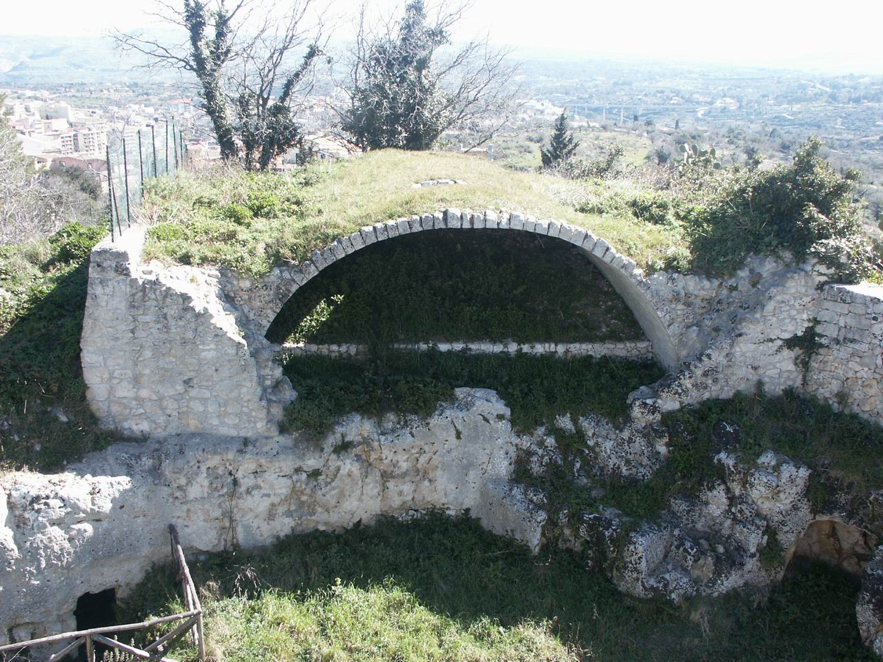 neviera della latomia dell‘Intagliatella