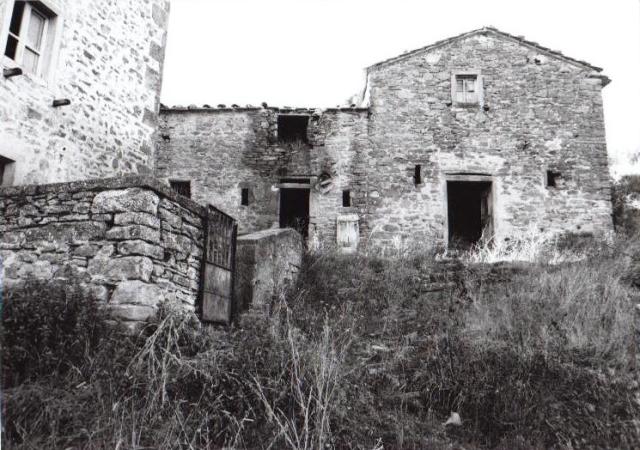 Casa colonica "Ticchiena di Sopra"