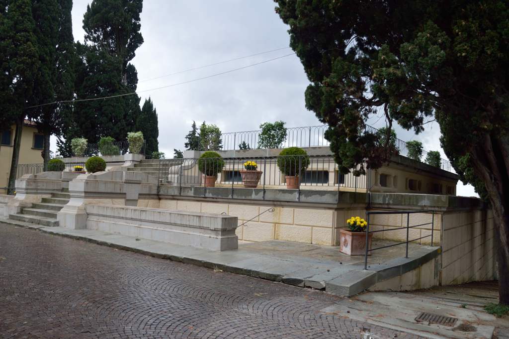 Sacrario dei caduti della prima e della seconda guerra mondiale